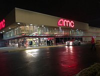 amc dine-in levittown 10