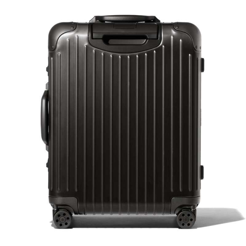 rimowa makeup case