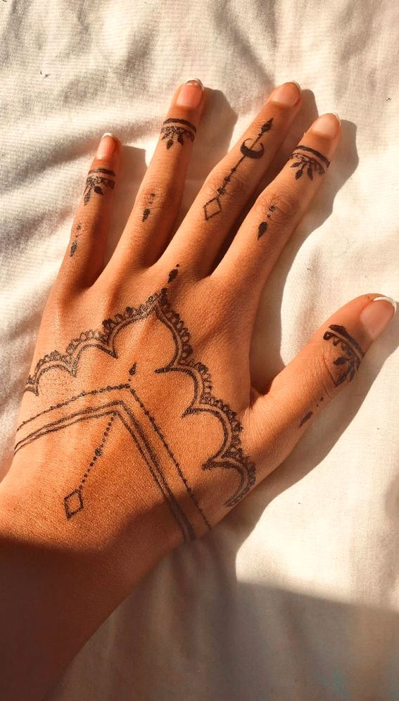 simple henna for hand