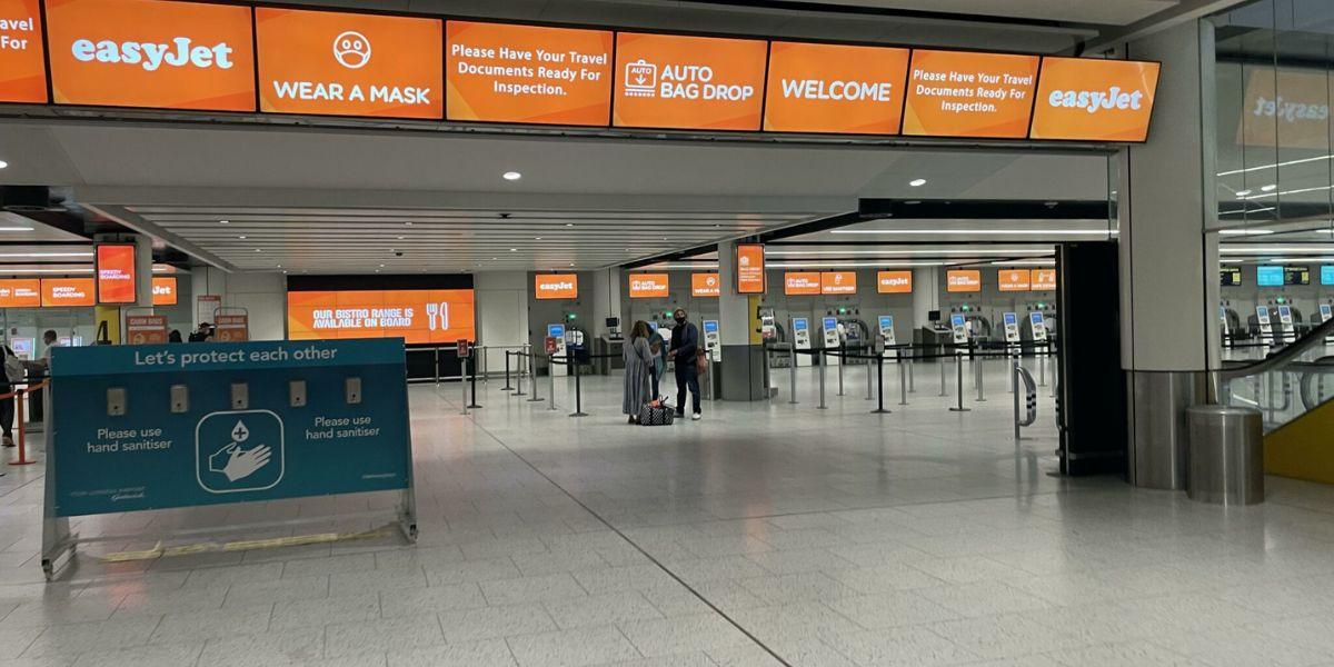 easyjet gatwick terminal arrivals