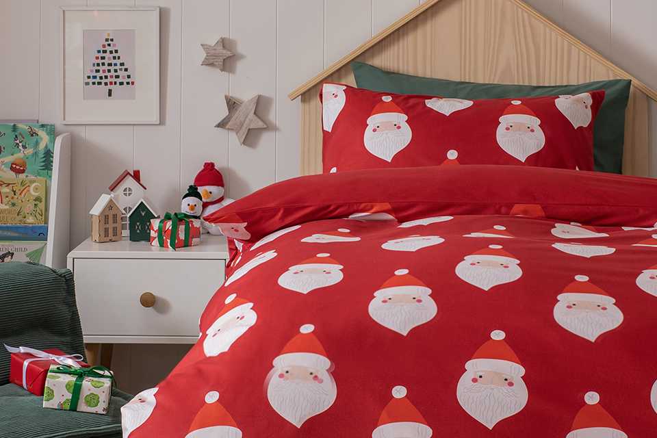 festive bedding