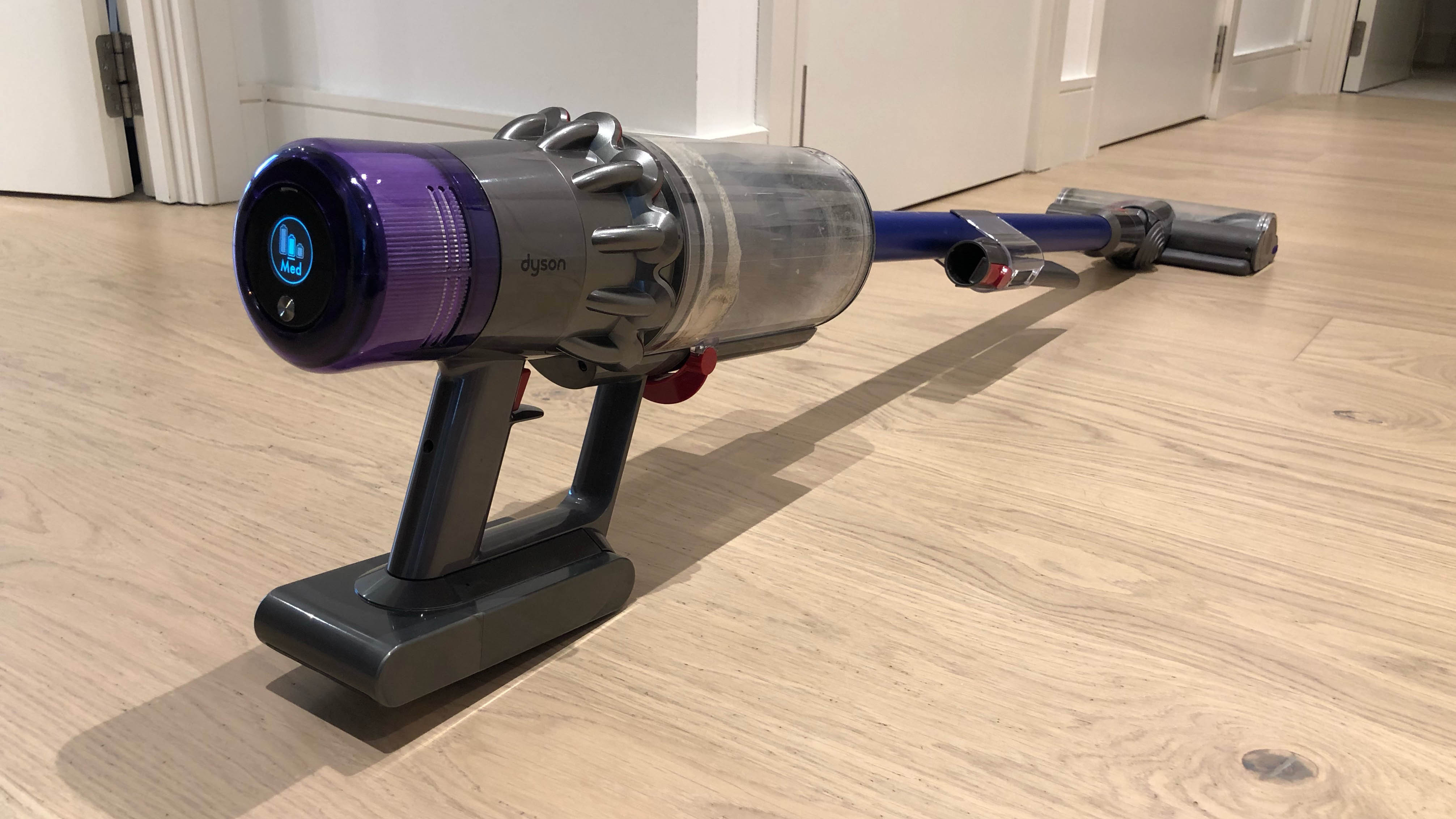 how to clean a dyson stick vacuum