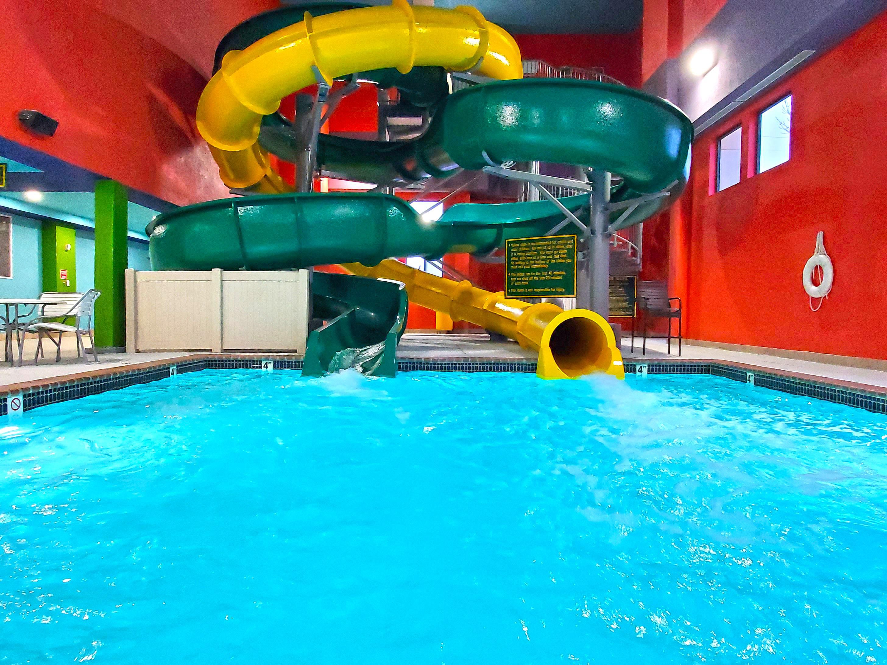 kearney hotel with water slides