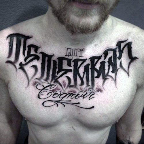 tatuajes en el pecho para hombres letras