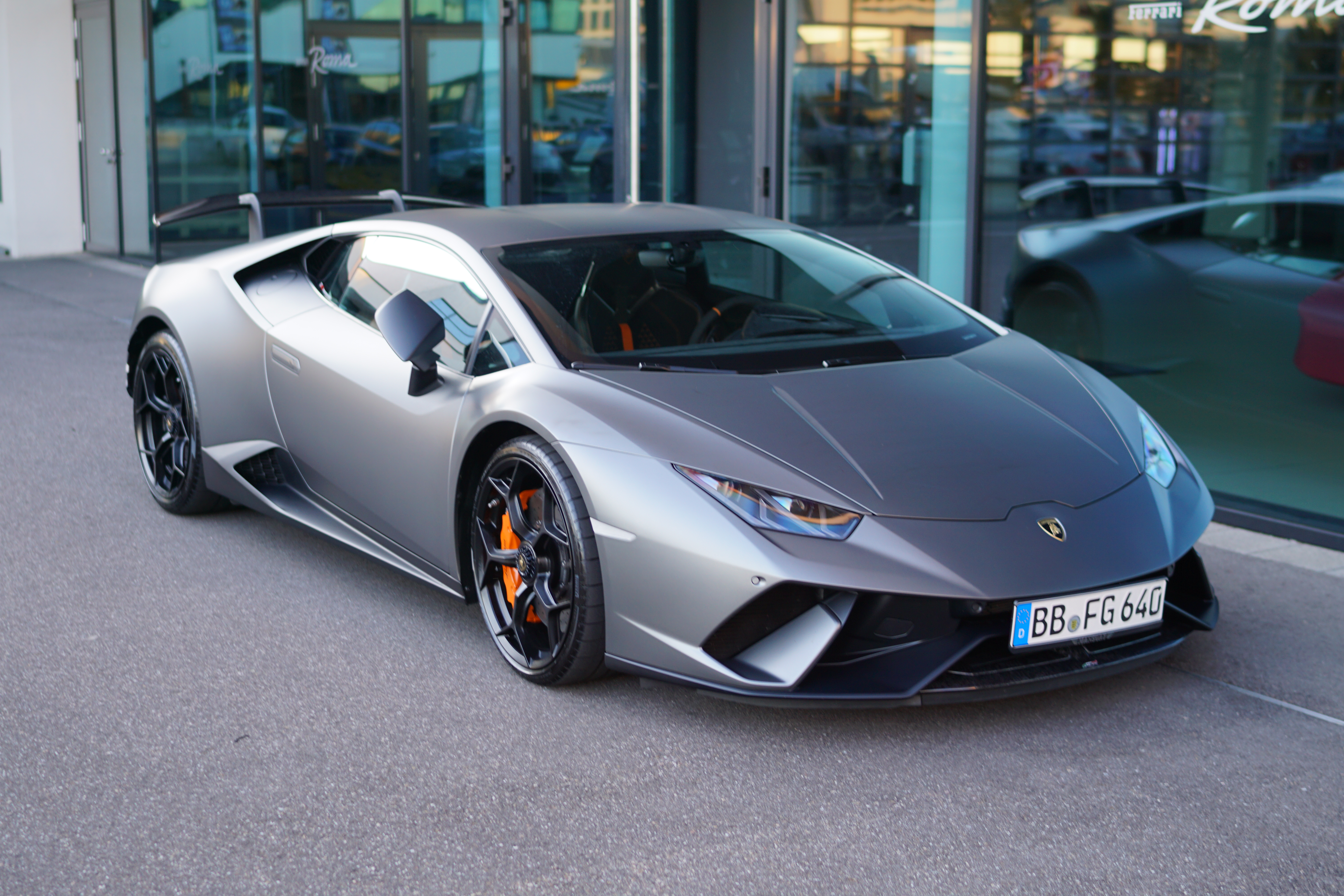 lamborghini huracan lp 640-4 performante