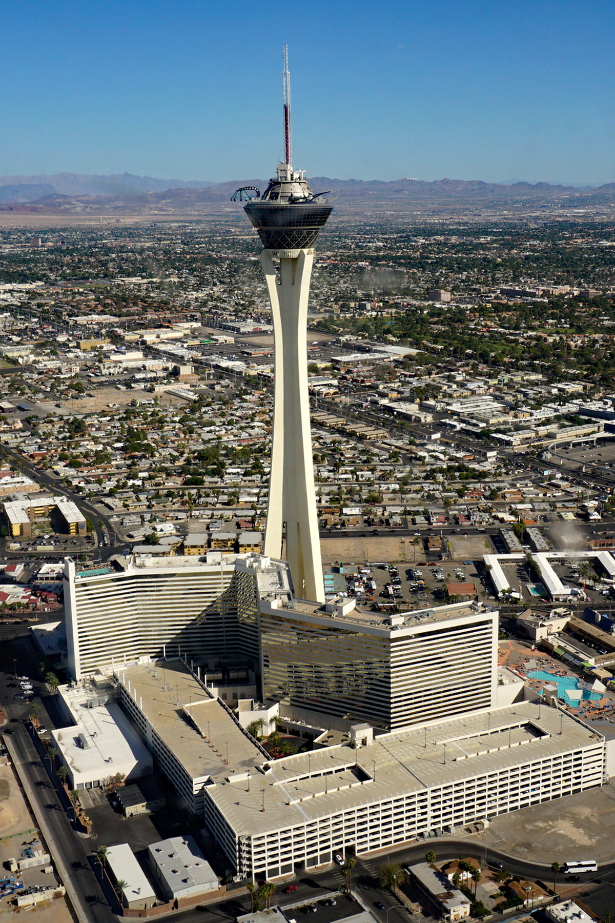 stratosphere hotel height