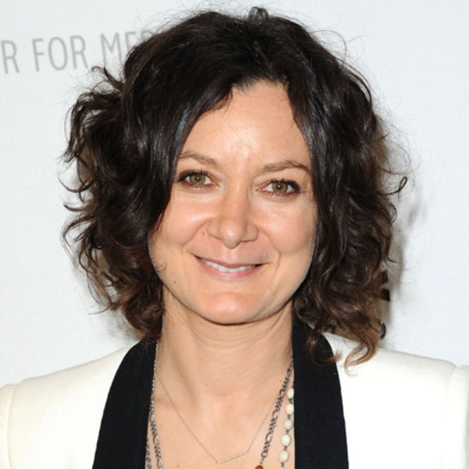 sara gilbert alter