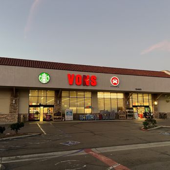 vons open now