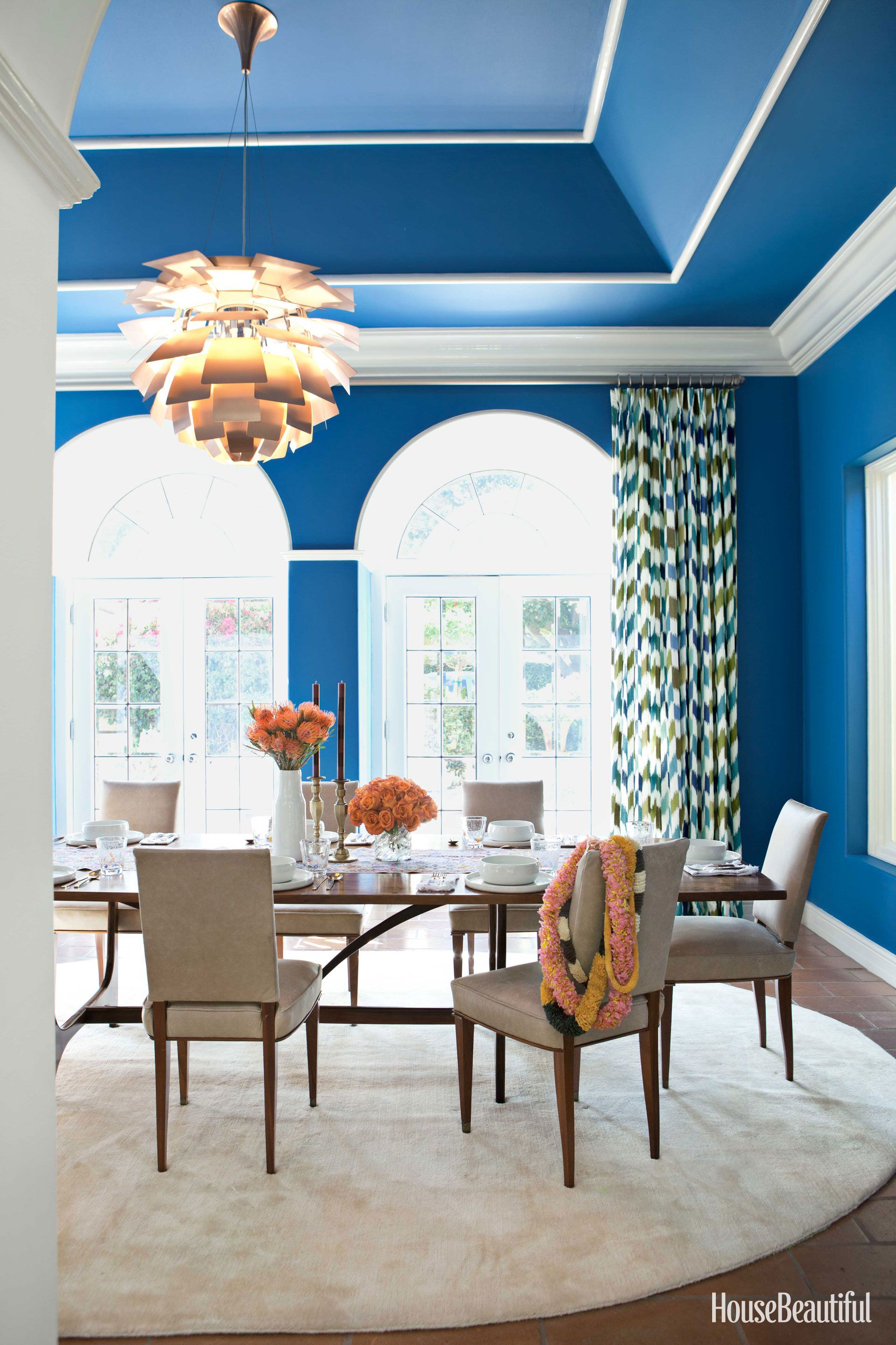 bright dining room colors