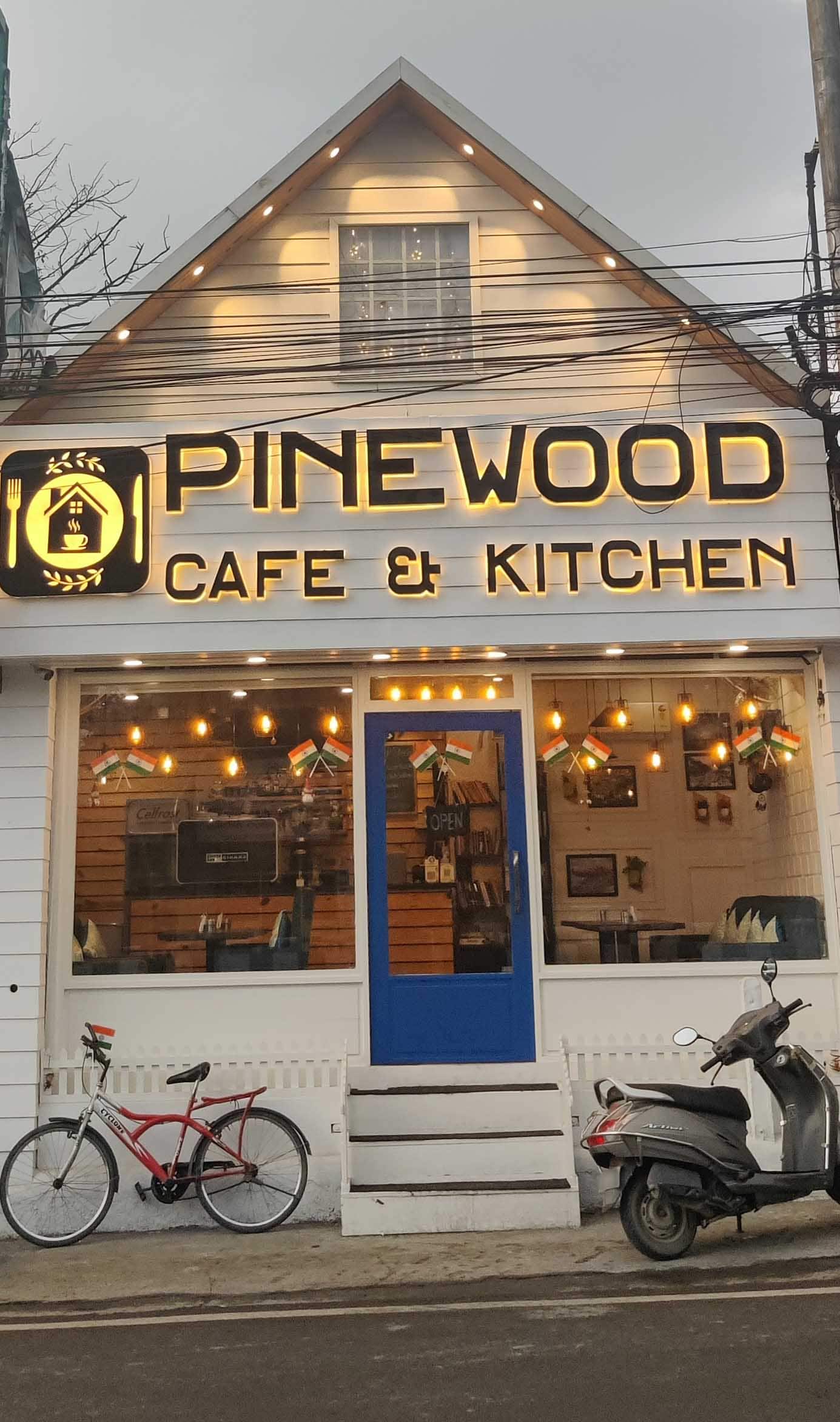 pine wood cafe