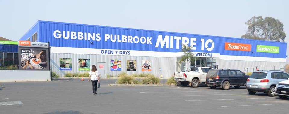 mitre 10 moss vale