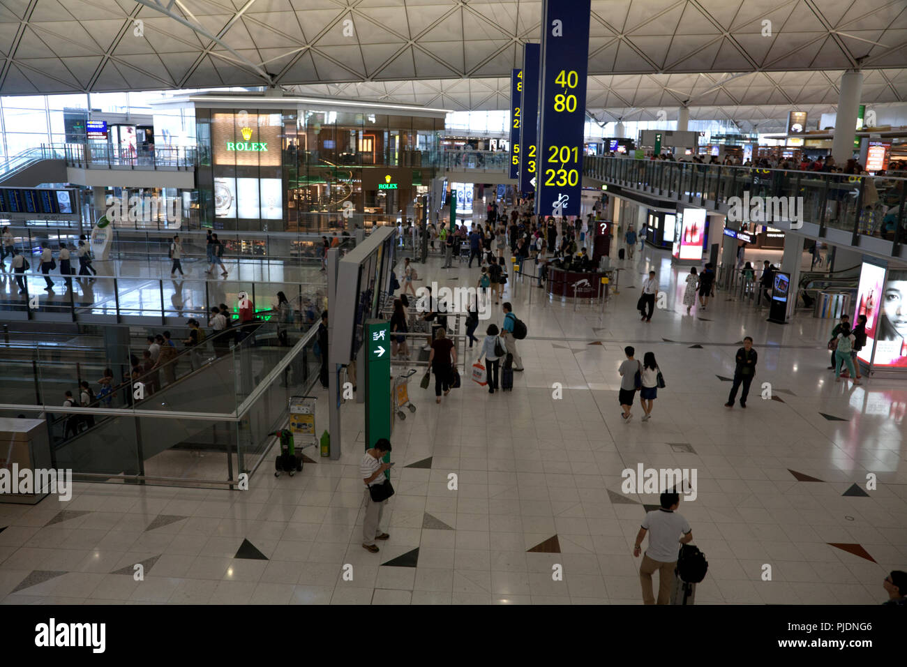 hong kong international airport departure