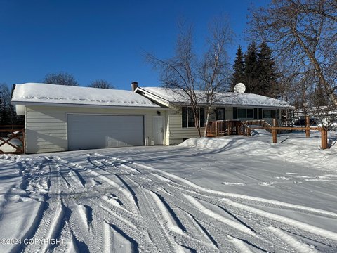 homes for sale eagle river