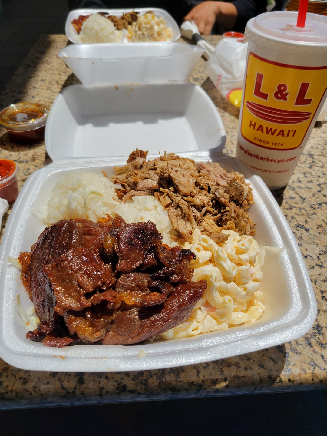 h&h hawaiian bbq