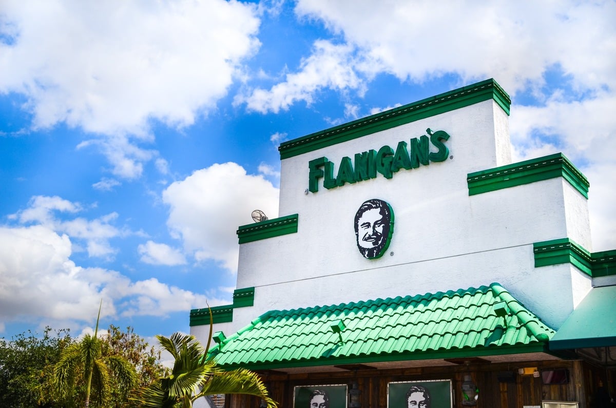 flanigans seafood bar and grill