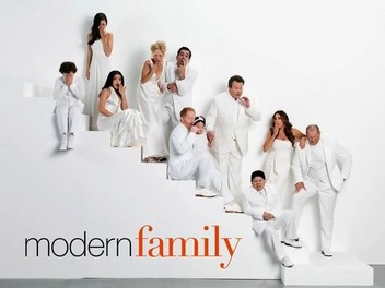 modern family season 3 ep 10