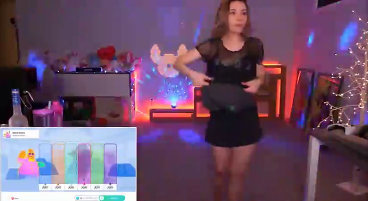 alinity nude