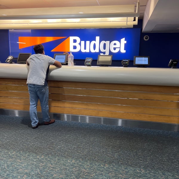 budget rental mco