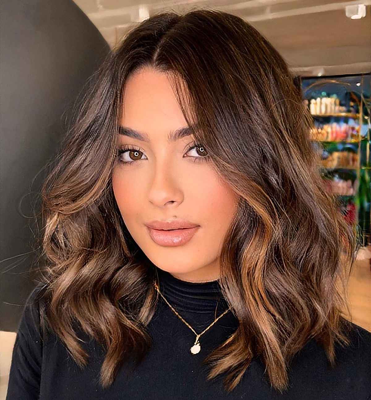 wavy low maintenance shoulder length hairstyles