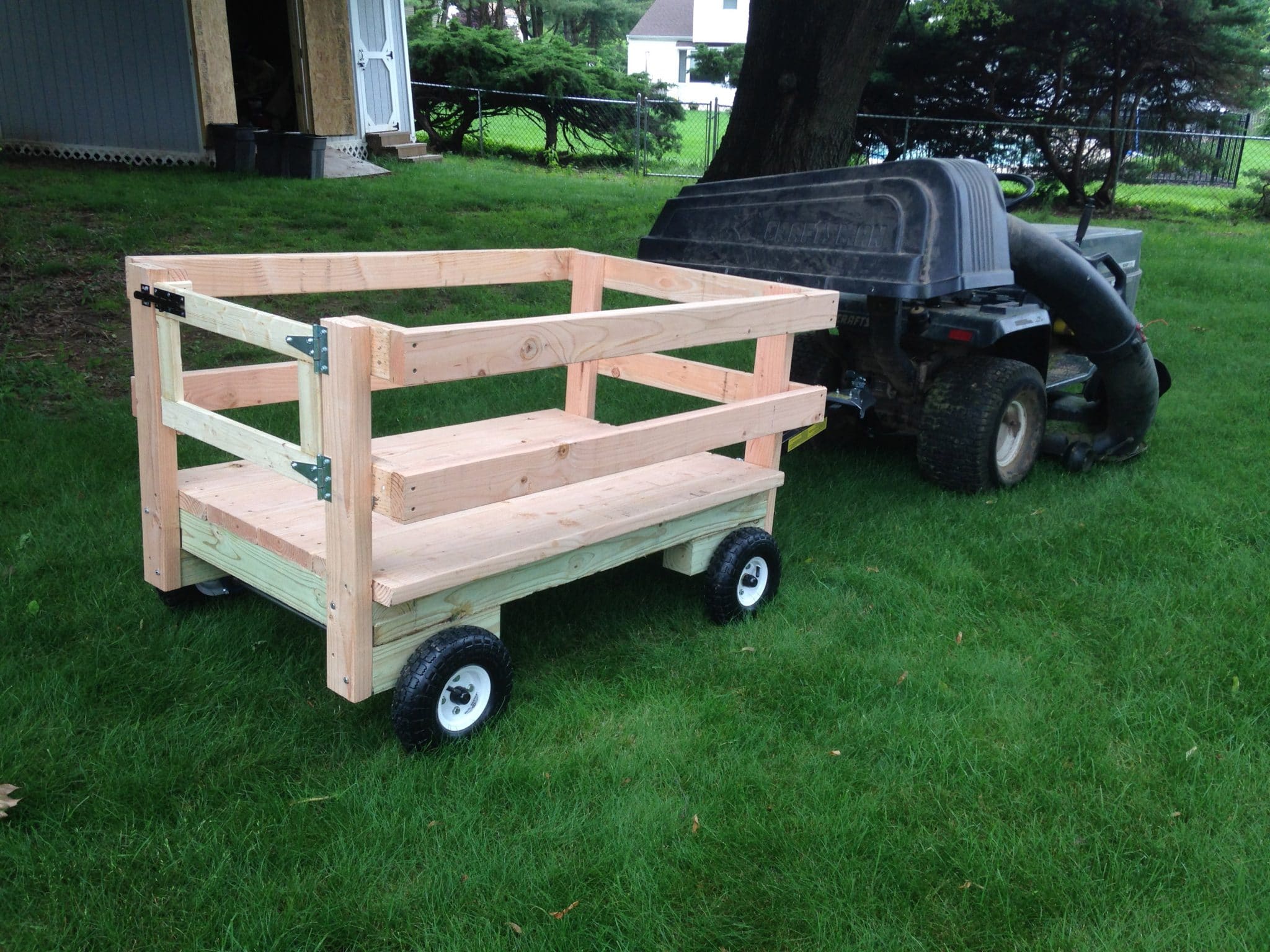 lawnmower wagon