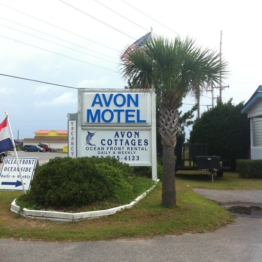 motels in avon nc