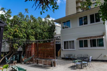 waikiki hostel seaside