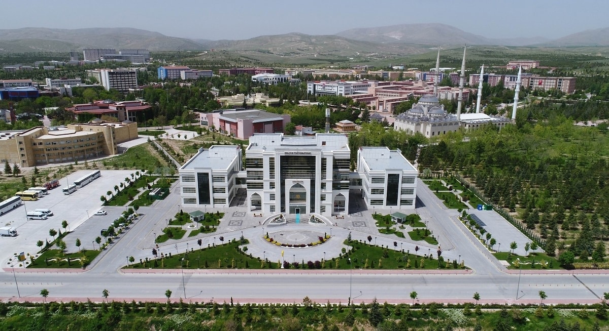 konya selçuk üniversitesi adalet taban puanları