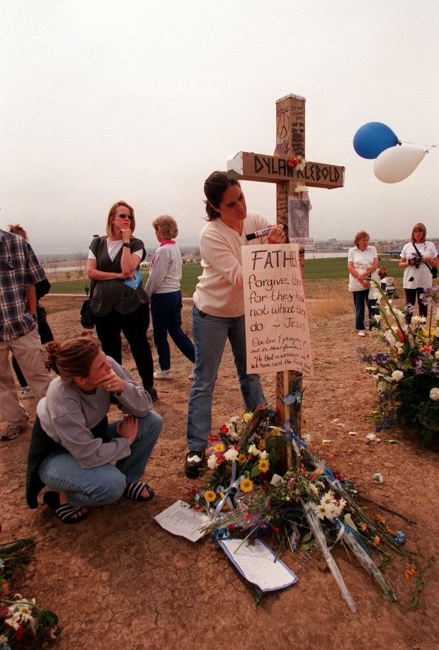 dylan klebold grave