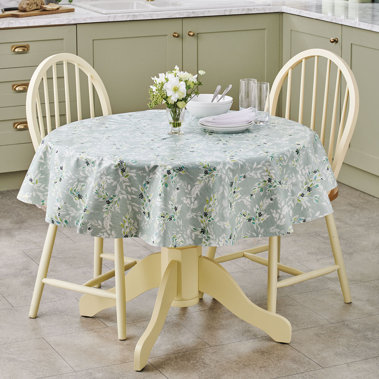 circular wipe clean tablecloth