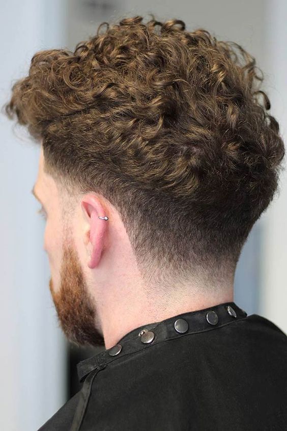 hairstyles for curly hair men