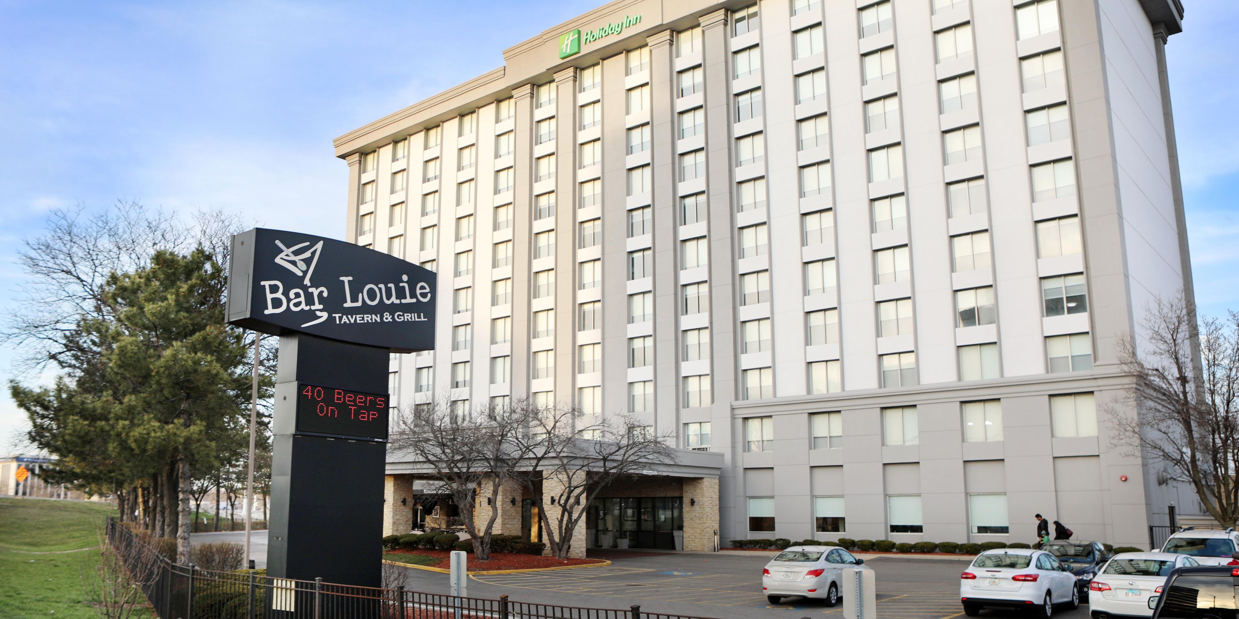 hotels close to chicago ohare airport
