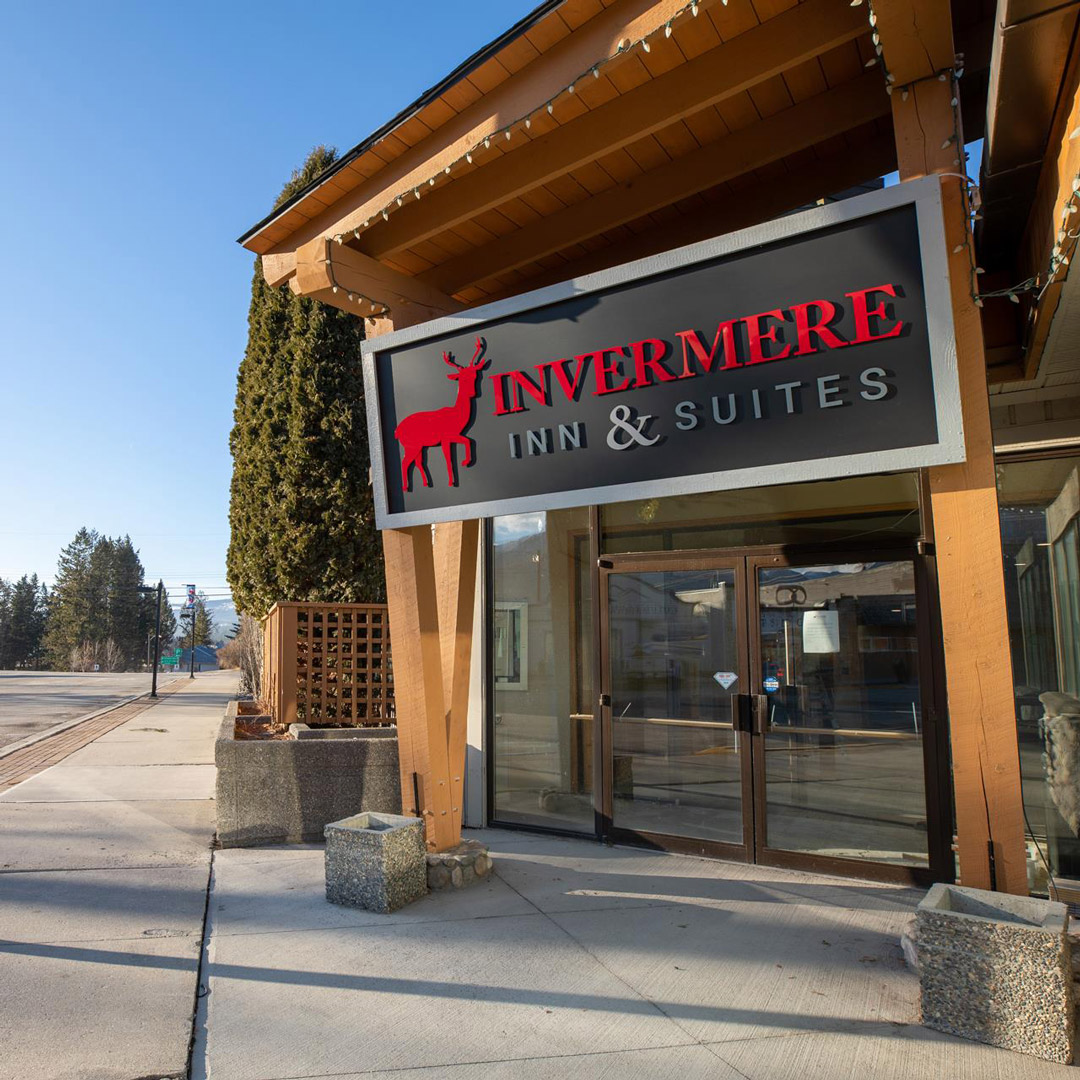 hotels invermere bc