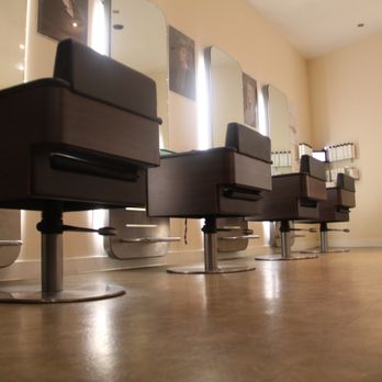 aurora hair salon inverness