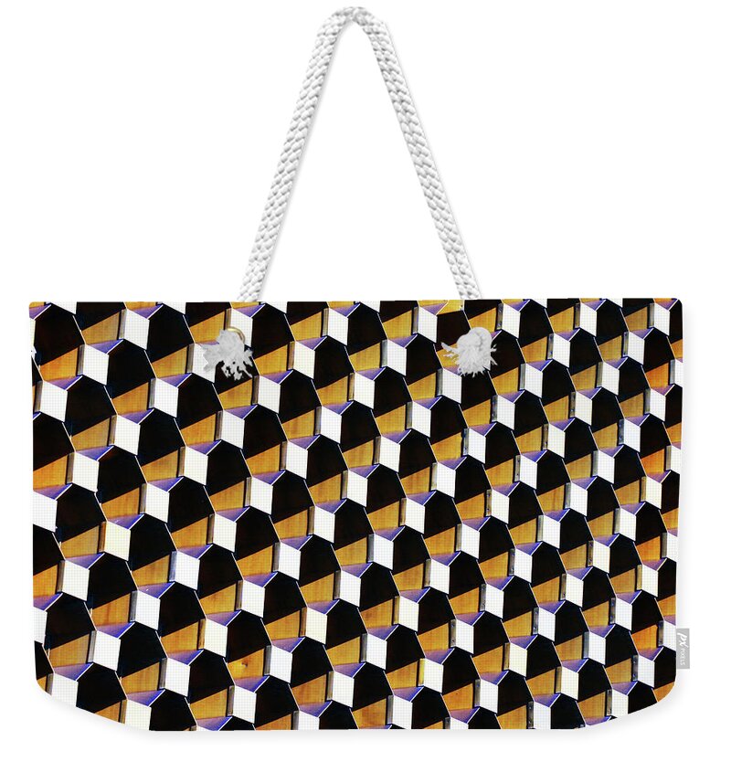 illusionary bag