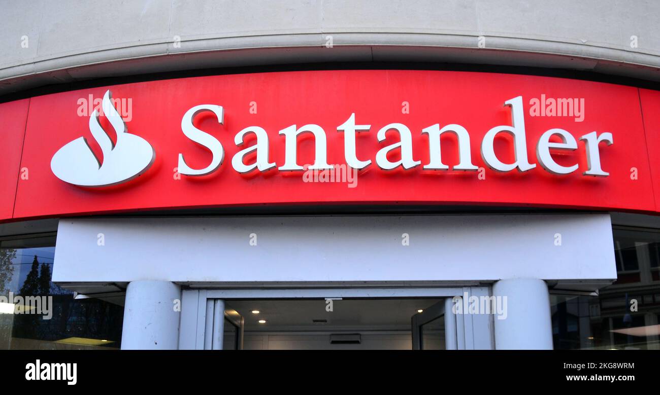 santander bank manchester new hampshire