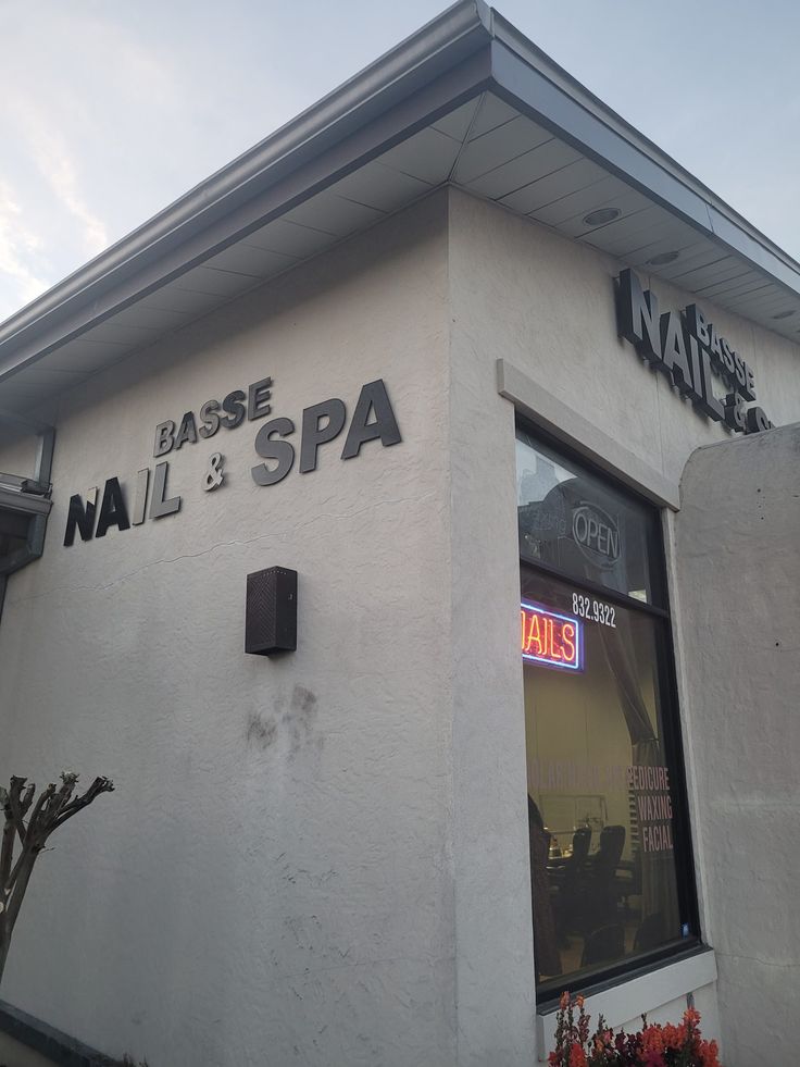 basse nails and spa