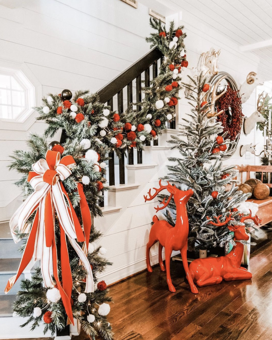 xmas decorations on stairs