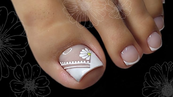 uñas decoradas pies elegantes