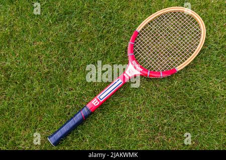 wilson lawn tennis racket