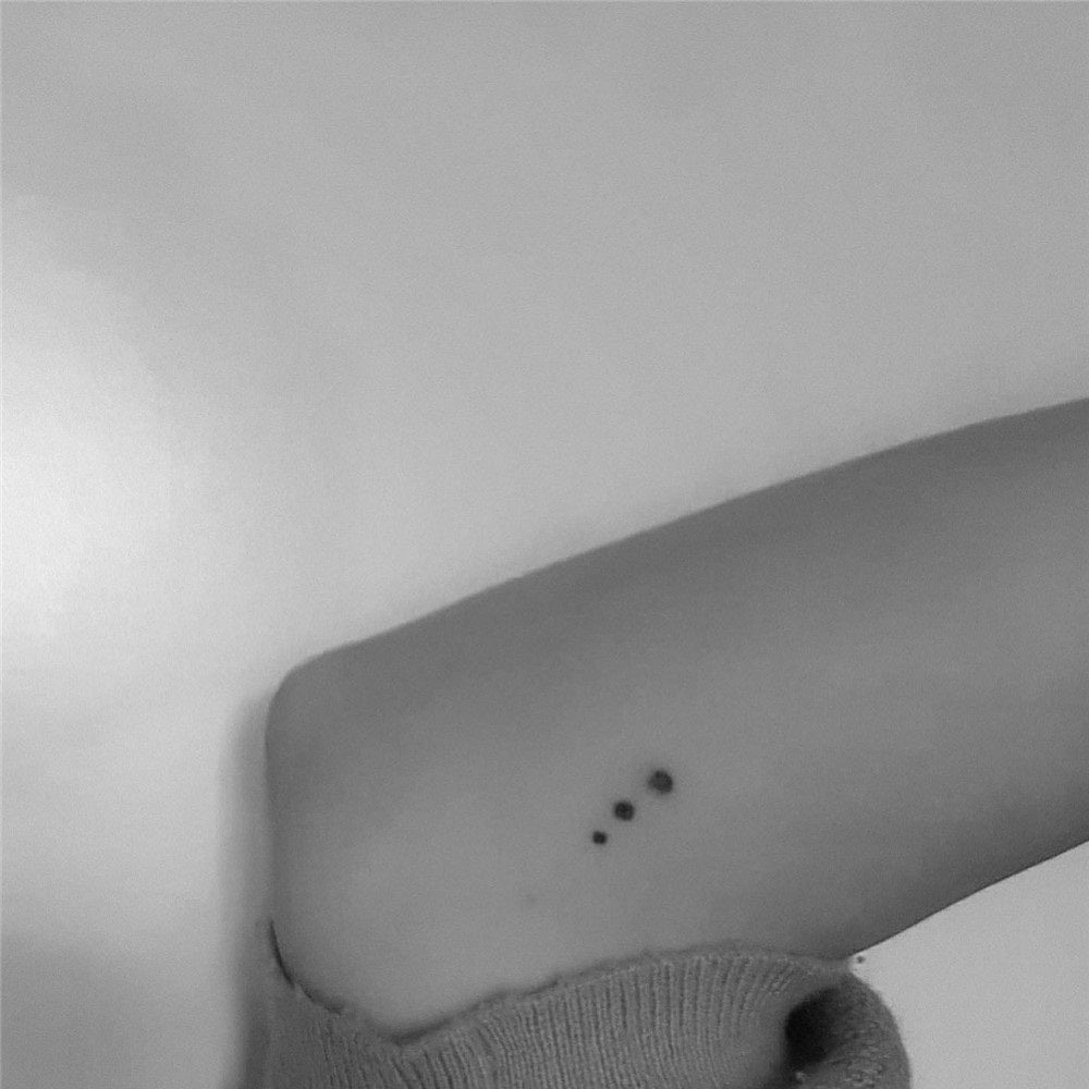 meaning 3 dots tattoo