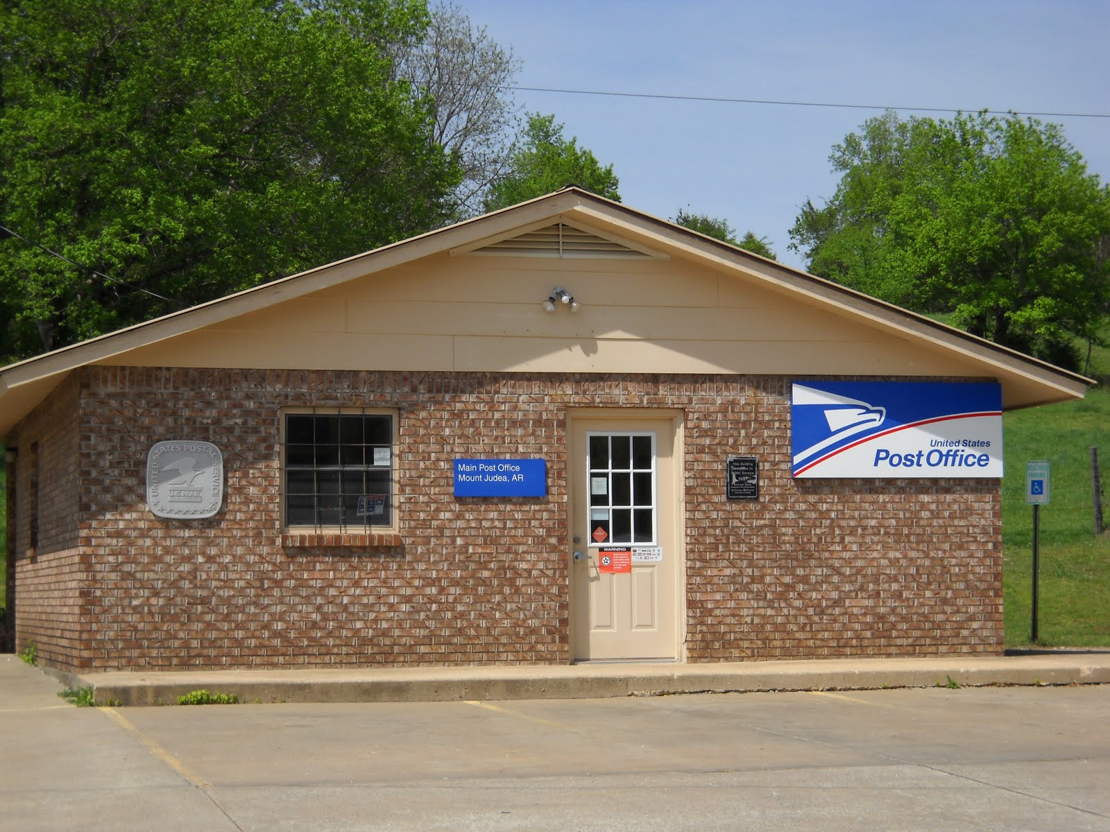 post office amnicola highway