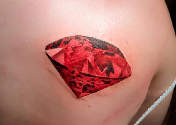 diamond tattoo red