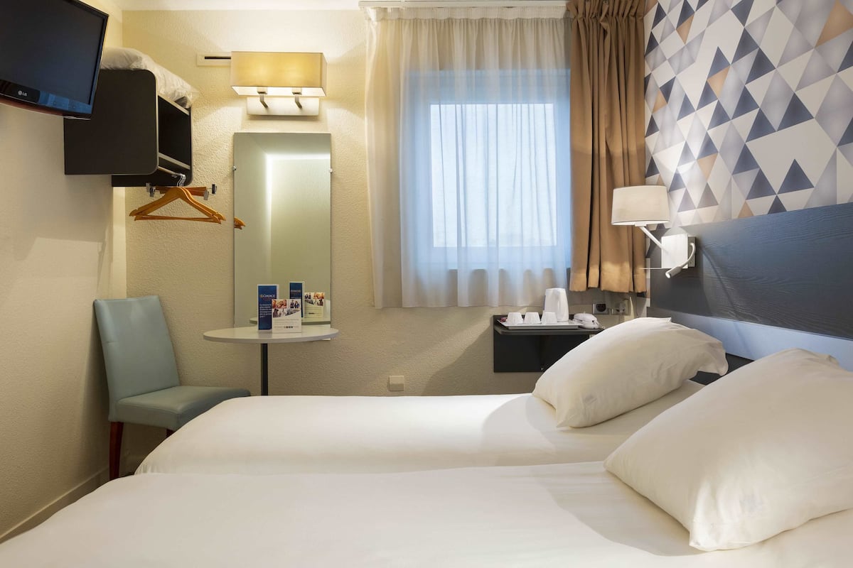 comfort hotel paris porte divry