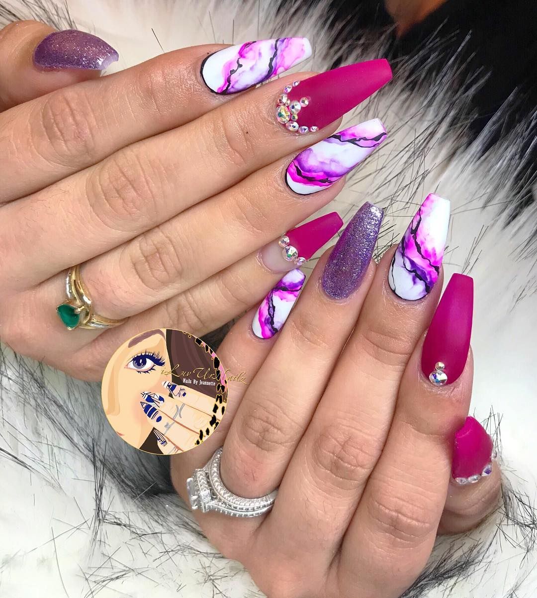 fuchsia nail designs
