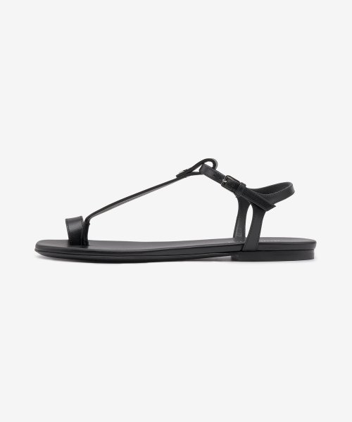 black t strap flat sandals