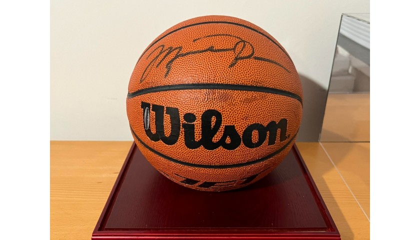 michael jordan signed basketball