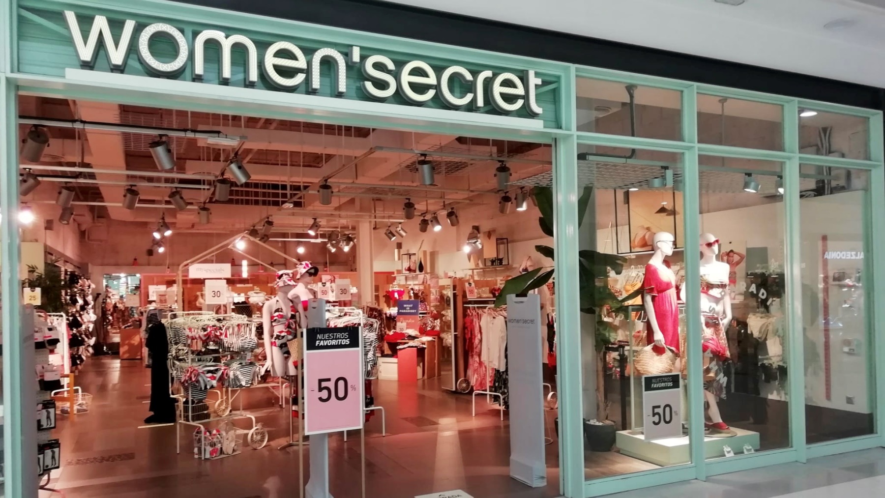 womens secret la maquinista