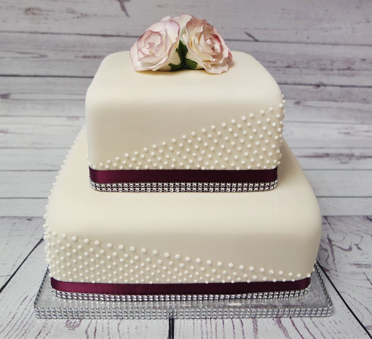 elegant square cake designs