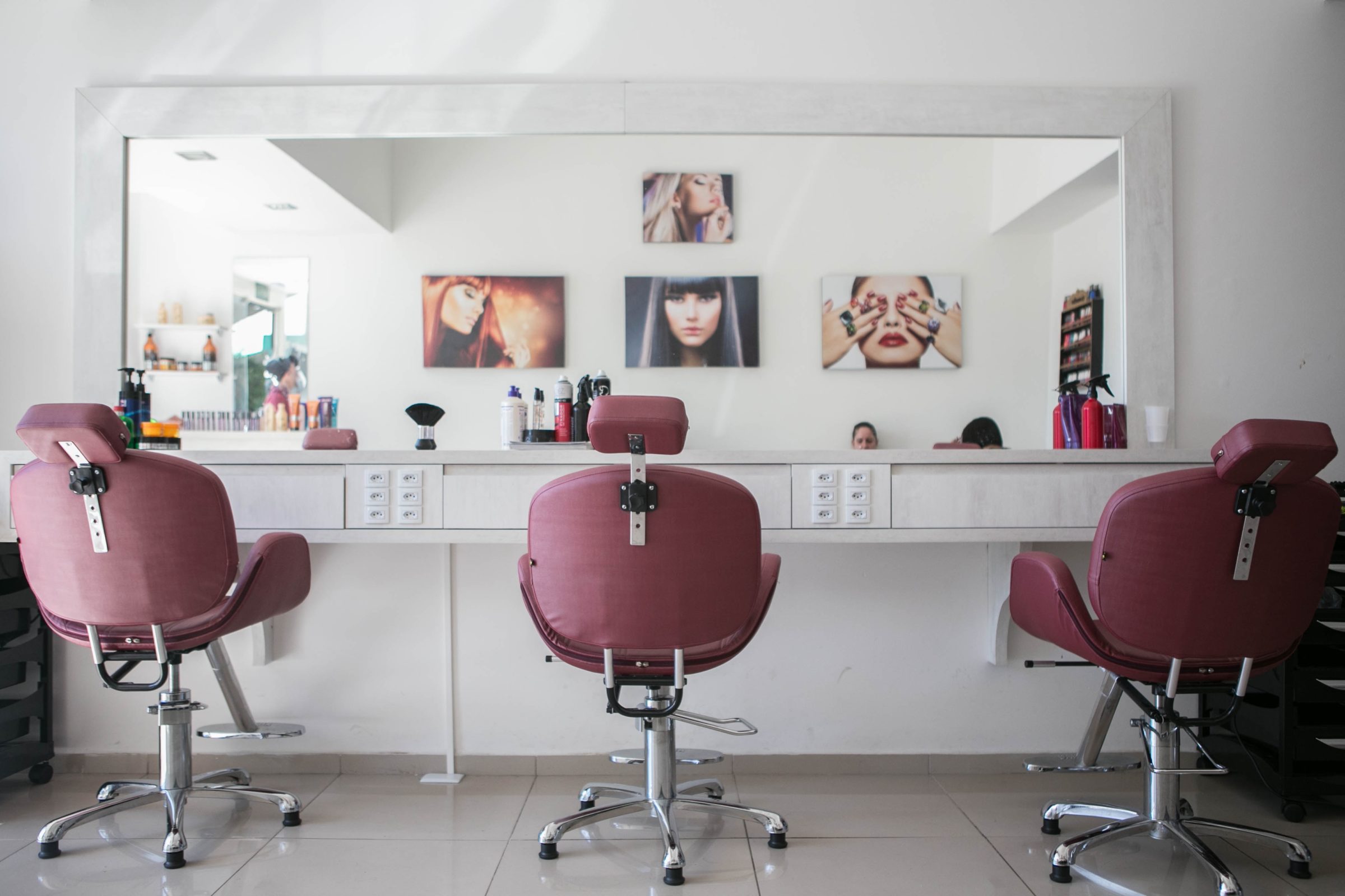 hairdressers open sunday