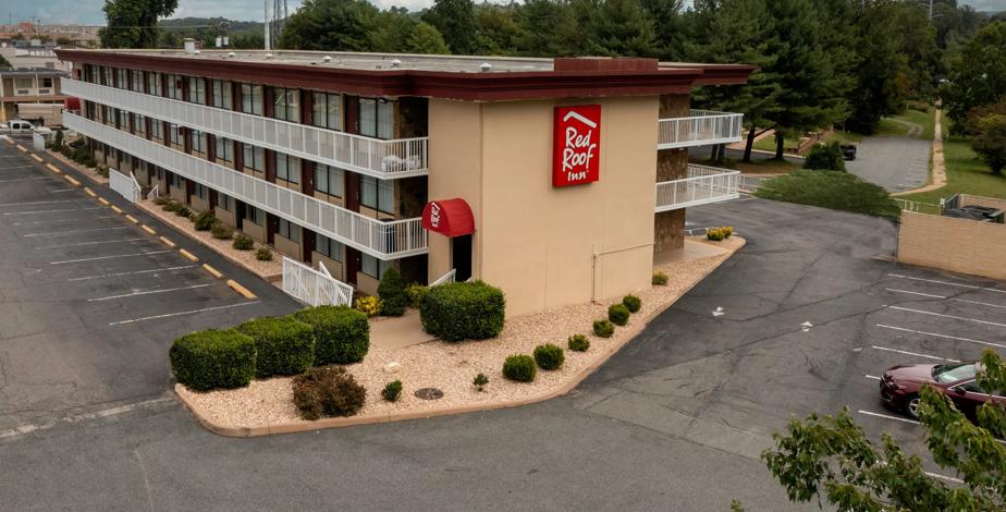 red roof inn